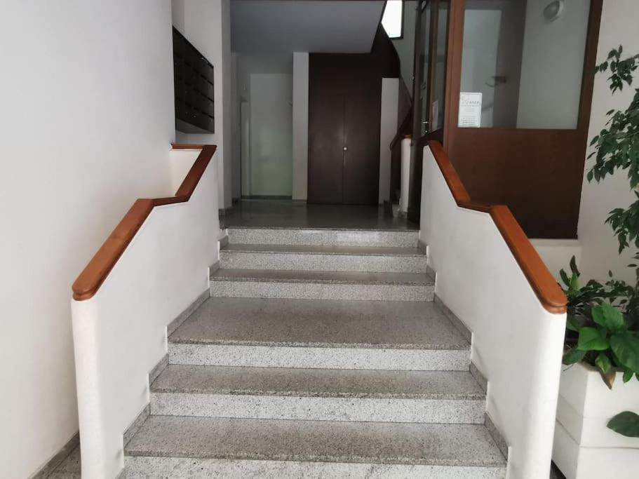 New Cosy Apartment Near To Petruzzelli Theatre Bari Bagian luar foto